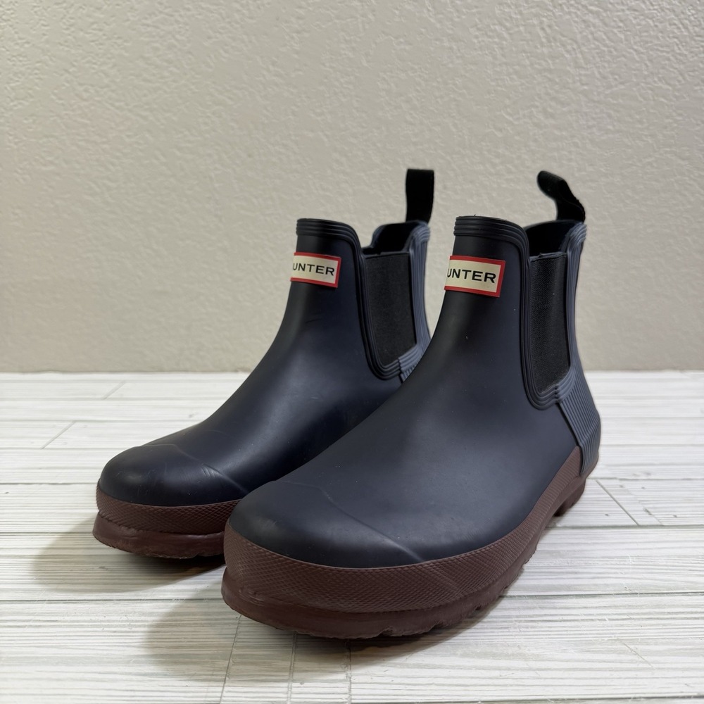 Hunter Women's Navy Blue Chelsea Ankle Rain Boots Round Toe Rubber Logo